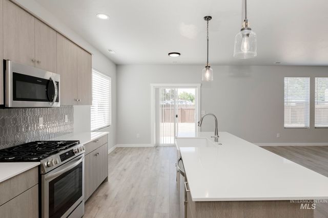 9400 W Cosmic St, Nampa, ID 83687