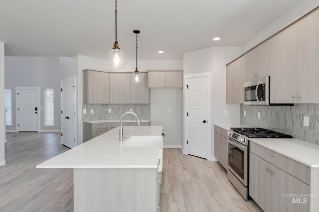 9400 W Cosmic St, Nampa, ID 83687