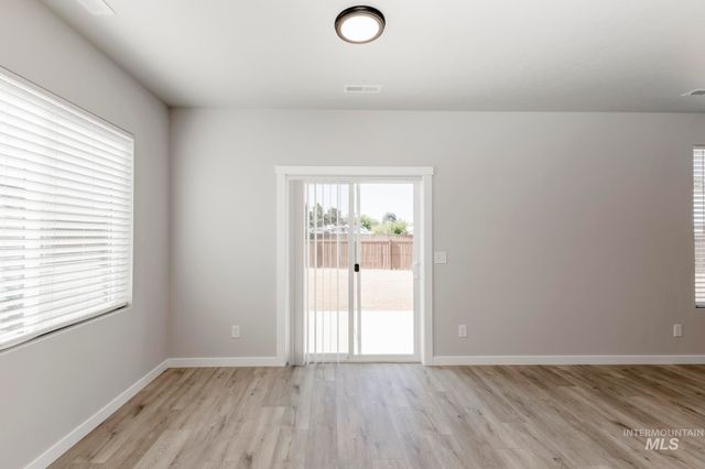 9400 W Cosmic St, Nampa, ID 83687