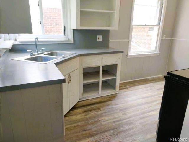 26474 Somerset Drive, Inkster, MI 48141
