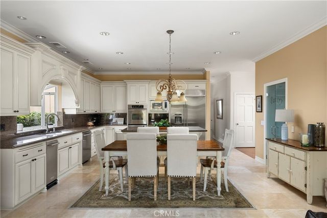 22187 Westcliff, Mission Viejo, CA 92692