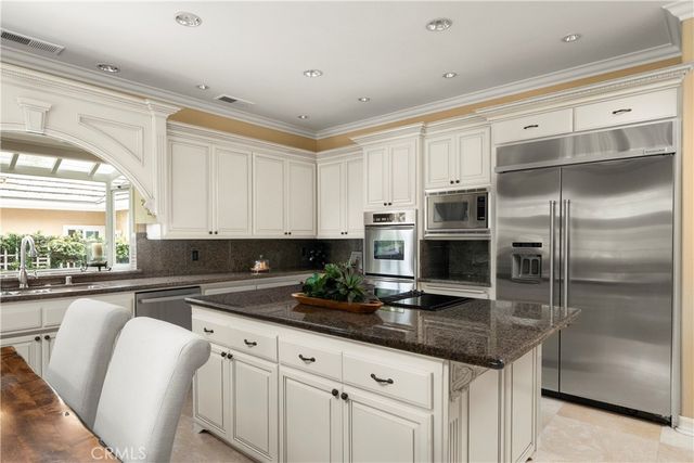 22187 Westcliff, Mission Viejo, CA 92692