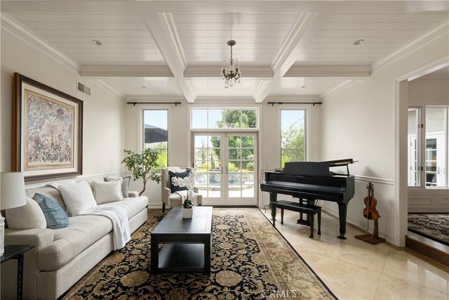 22187 Westcliff, Mission Viejo, CA 92692