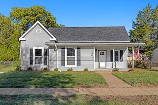 1303 S Lyerly Street, Chattanooga, TN 37404