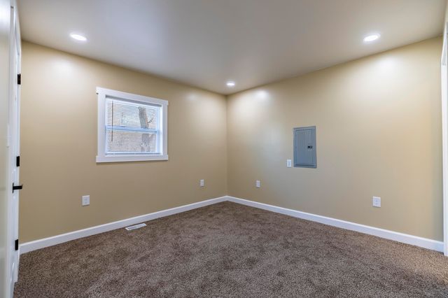 1047 Arizona Street, Gary, IN 46403