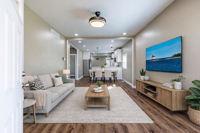 1047 Arizona Street, Gary, IN 46403