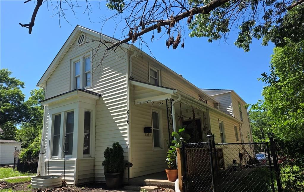 516 Linn Street, Leavenworth, KS 66048