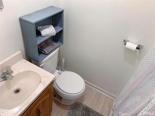 230 VINE Street, Mount Vernon, IN 47620