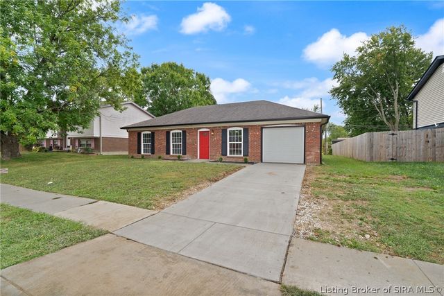 1020 Cottonwood Drive, Clarksville, IN 47129