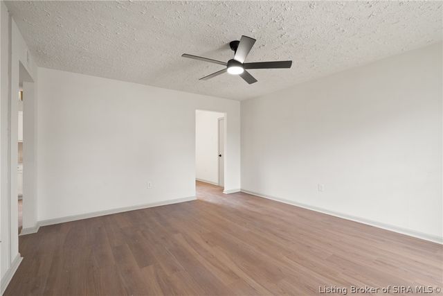 1020 Cottonwood Drive, Clarksville, IN 47129