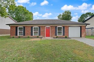 1020 Cottonwood Drive, Clarksville, IN 47129