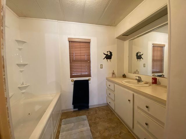 41837 Highway 62, Chiloquin, OR 97624