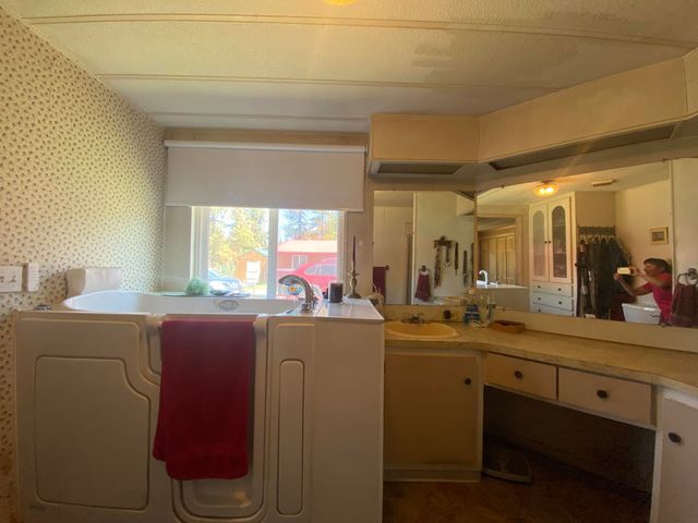 41837 Highway 62, Chiloquin, OR 97624