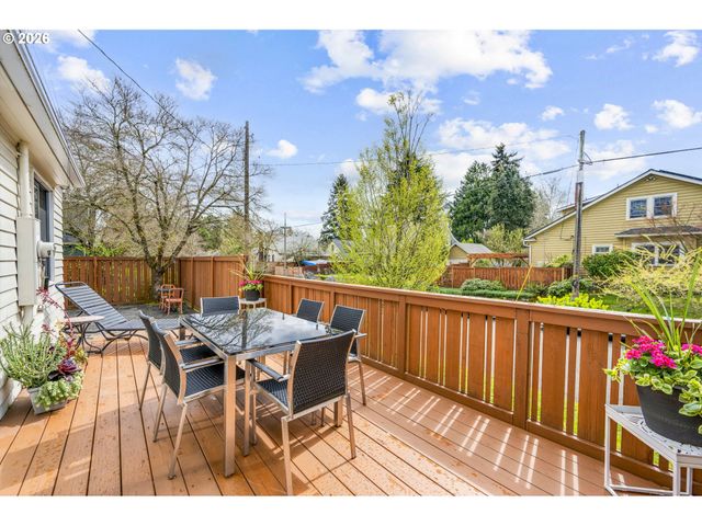 1304 Ne 51ST Ave, Portland, OR 97213