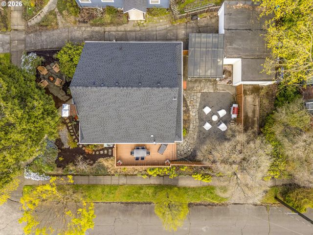 1304 Ne 51ST Ave, Portland, OR 97213