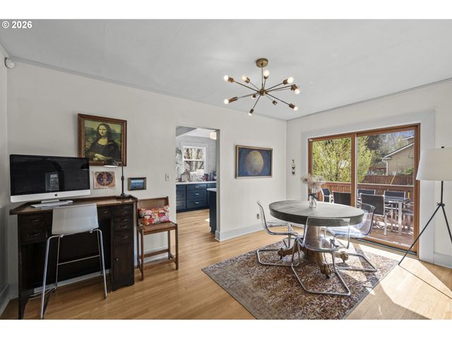 1304 Ne 51ST Ave, Portland, OR 97213