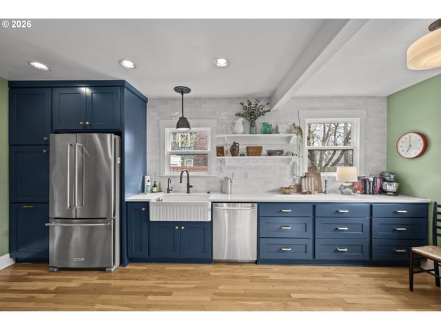 1304 Ne 51ST Ave, Portland, OR 97213