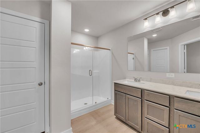 209 State Loop, Troy, TX 76579