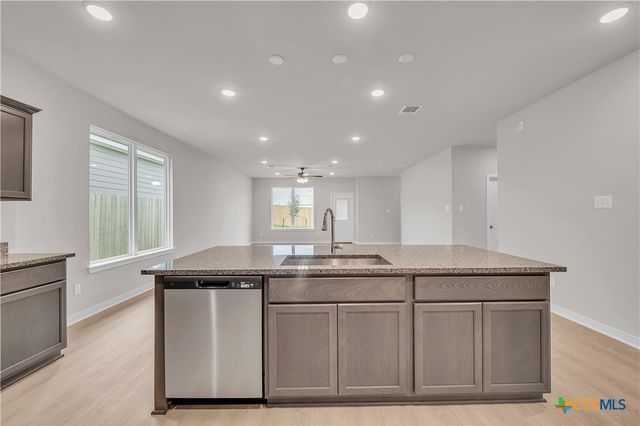 209 State Loop, Troy, TX 76579