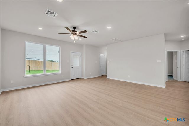 209 State Loop, Troy, TX 76579