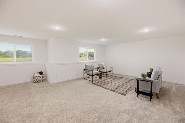 10514 W Wilkinson, Maize, KS 67101