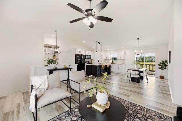 10514 W Wilkinson, Maize, KS 67101