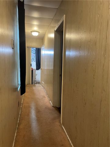 926 Mckean Ave, Charleroi Boro, PA 15022