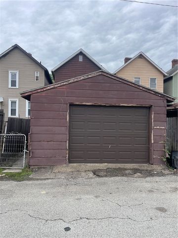 926 Mckean Ave, Charleroi Boro, PA 15022