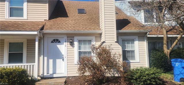 1816 Carrollwood CMN, Chesapeake, VA 23320