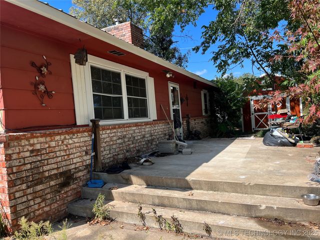 101 Juniper Drive, Canadian, OK 74425