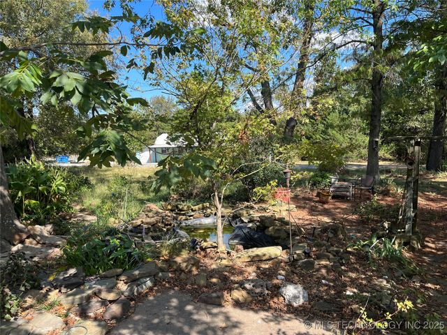 101 Juniper Drive, Canadian, OK 74425