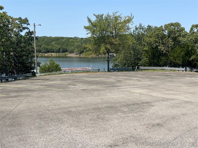 101 Juniper Drive, Canadian, OK 74425