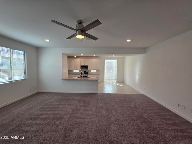 319 W PINNACLE RIDGE Drive, San Tan Valley, AZ 85140