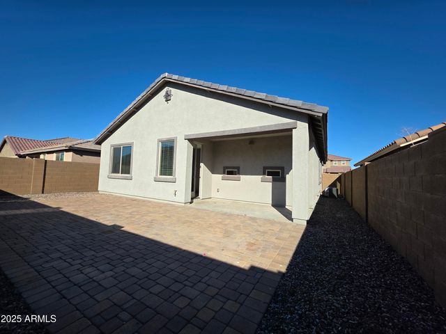 319 W PINNACLE RIDGE Drive, San Tan Valley, AZ 85140