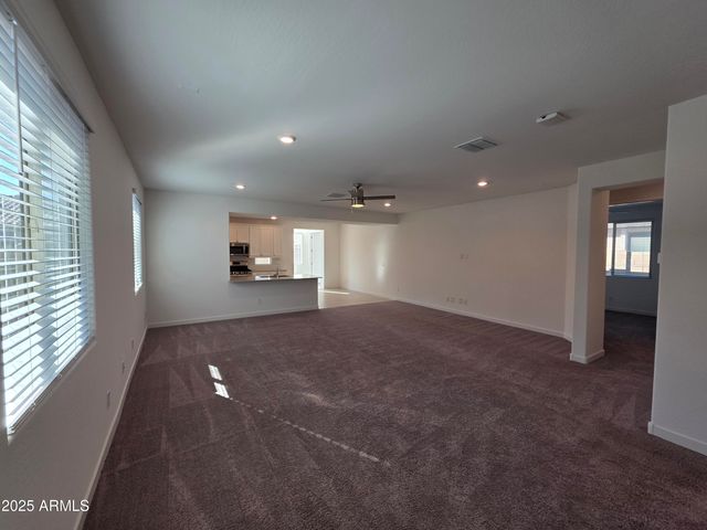 319 W PINNACLE RIDGE Drive, San Tan Valley, AZ 85140