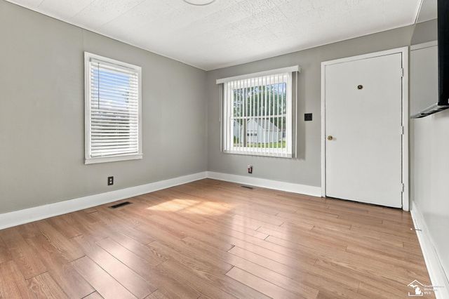 1510 High Ridge Street, Monroe, MI 48162