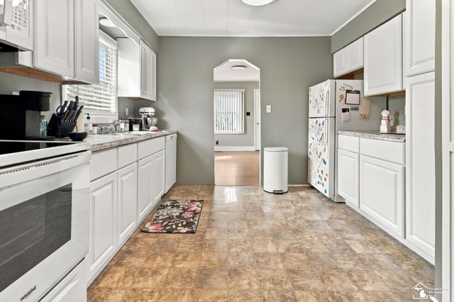 1510 High Ridge Street, Monroe, MI 48162