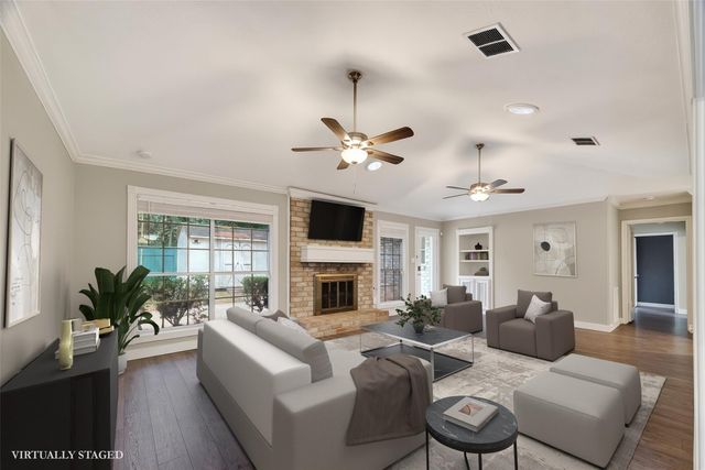 14811 Cedar Point Drive, Houston, TX 77070