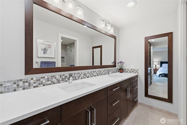 18202 NE 191st Street, Woodinville, WA 98077