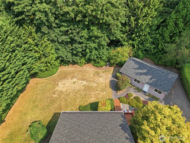 18202 NE 191st Street, Woodinville, WA 98077