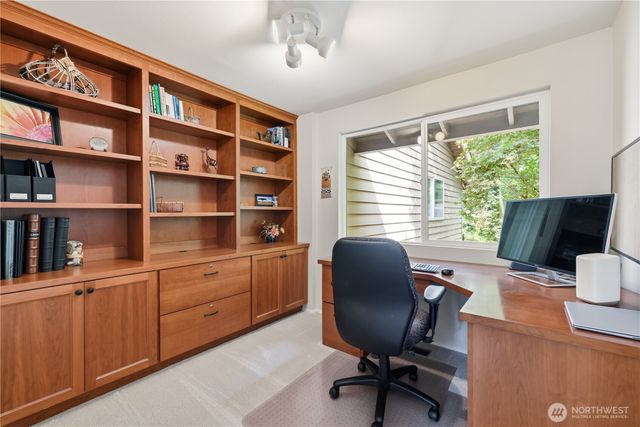 18202 NE 191st Street, Woodinville, WA 98077