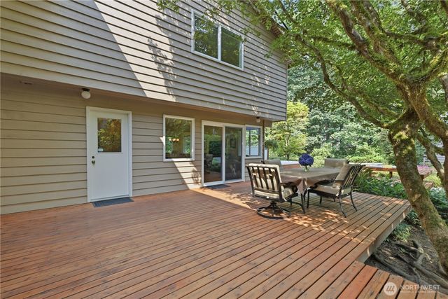 18202 NE 191st Street, Woodinville, WA 98077