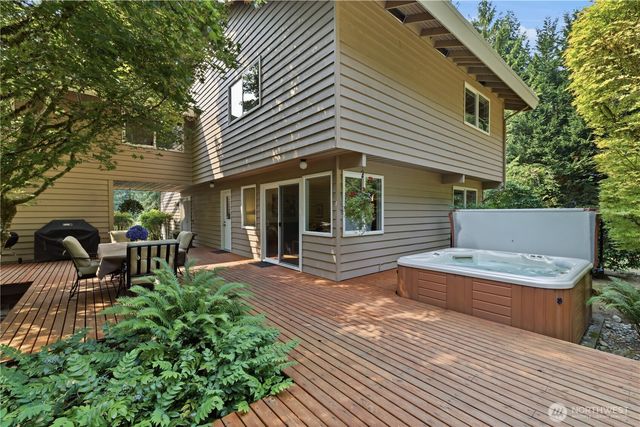 18202 NE 191st Street, Woodinville, WA 98077