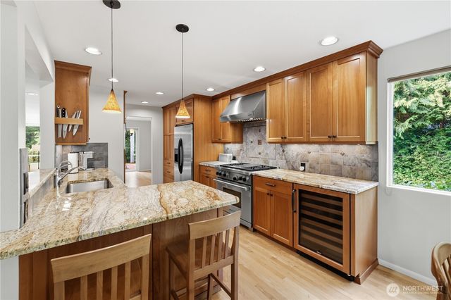 18202 NE 191st Street, Woodinville, WA 98077