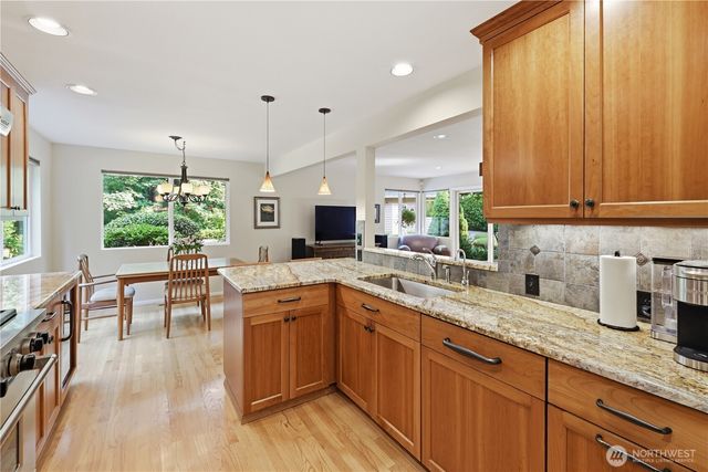 18202 NE 191st Street, Woodinville, WA 98077