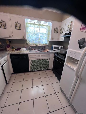 2002 Oak Grove Dr, Baton Rouge, LA 70815