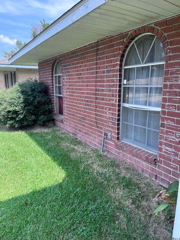 2002 Oak Grove Dr, Baton Rouge, LA 70815