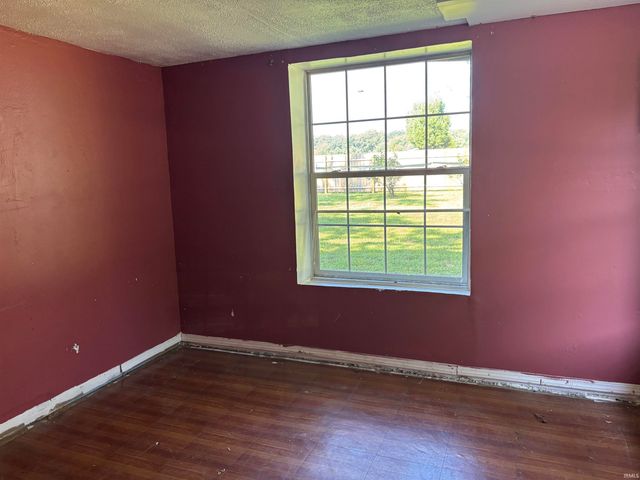 20985 12TH Road, Plymouth, IN 46563