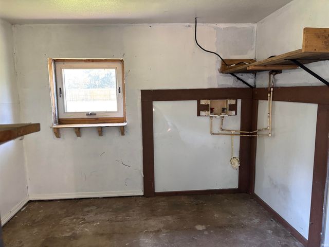 20985 12TH Road, Plymouth, IN 46563