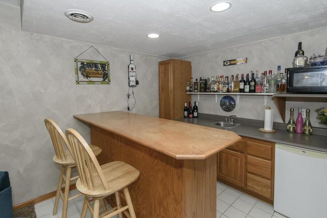 2605 Campfire CROSSING, Waukesha, WI 53189